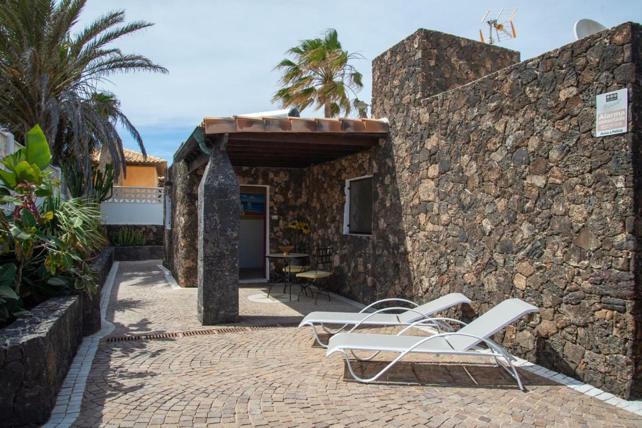 La Golondrina - Beach Froont Corralejo Eksteriør billede